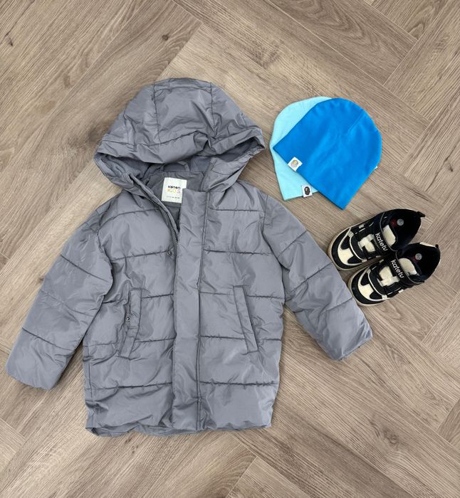 Продам демисезонную куртку