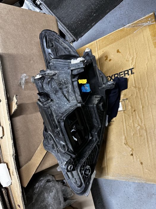 Far dreapta full led mercedes vito.viano.w447.cod:a4479069800.