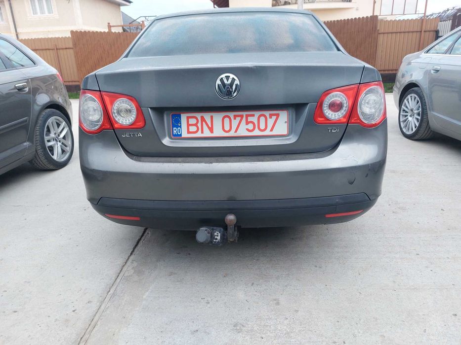 Capota fata - Orice piesa Volkswagen Jetta 1.9 TDI AUTOMAT BXE gri sobolan