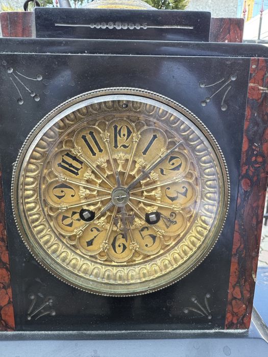 Ceas si doua sfesnice din marmura si bronz, stil napoleon III