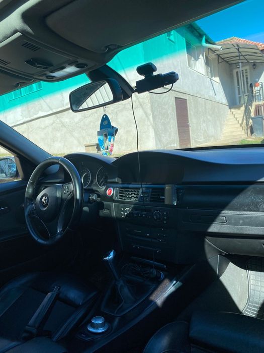 Vând BMW e90 163 cp 4299€ Negociabil