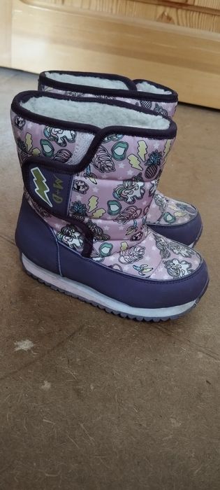 Продам зимние сапожки