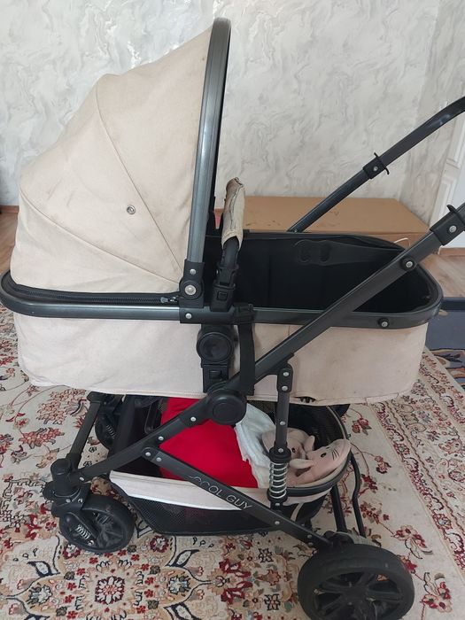 Коляска б/у в хорошем состоянии