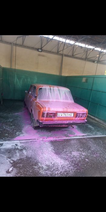 Jiguli 2105 sotiladi srochna