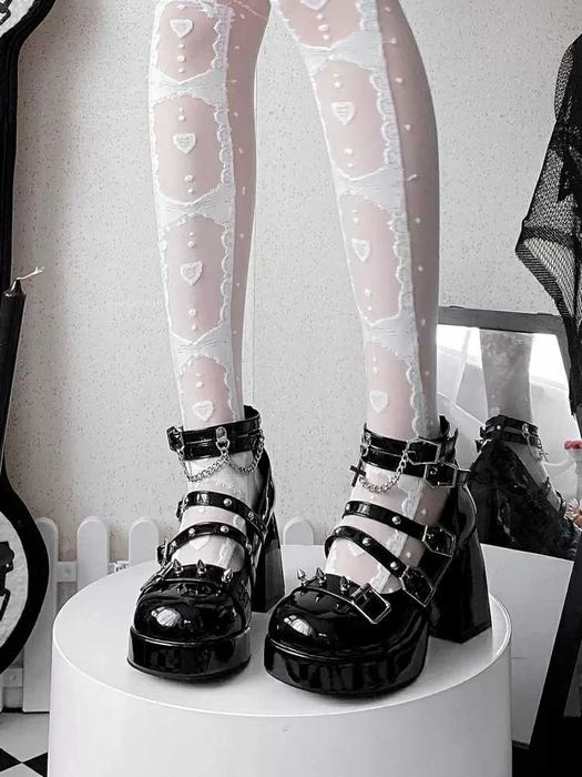 Продам новые туфли