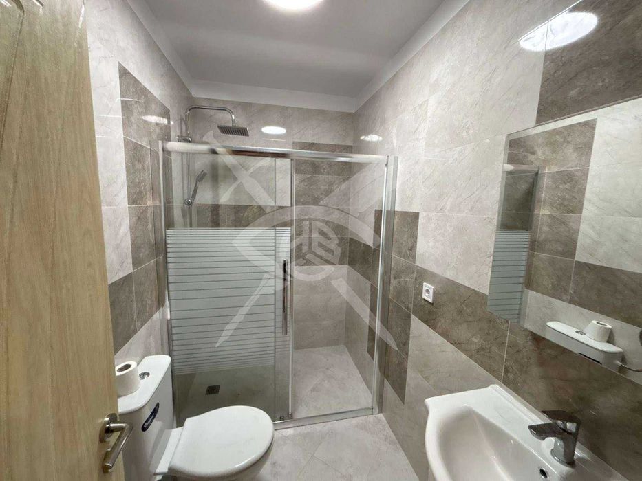 Дава се под наем Четиристаен апартамент в Пловдив, Младежки Хълм - 120 кв.м за 1097.01 € - Снимка #6