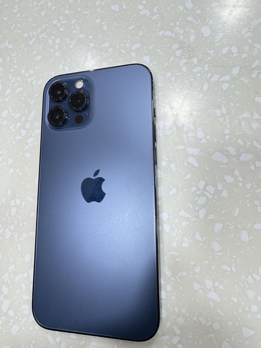 Iphone 12pro Max Sotiladi holati yaxshi 256gb