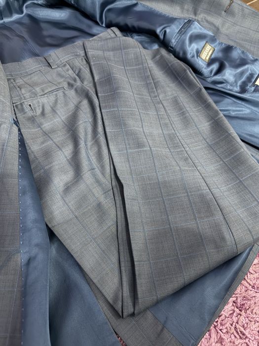 Costum elegant barbati Gherasos