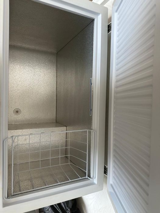 Продам Морозильный ларь Бирюса 183 л
