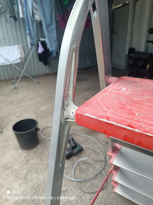 Продам стремянки