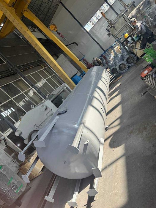 Ressiver300l 500l 1000l 2000l 8bar 10bar 16bar 30bar temir bak yomkost