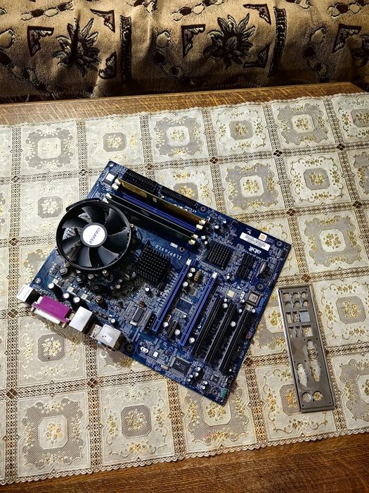 Продается Материнская Плата+Видеокарта+ Процессор+Оперативная память!