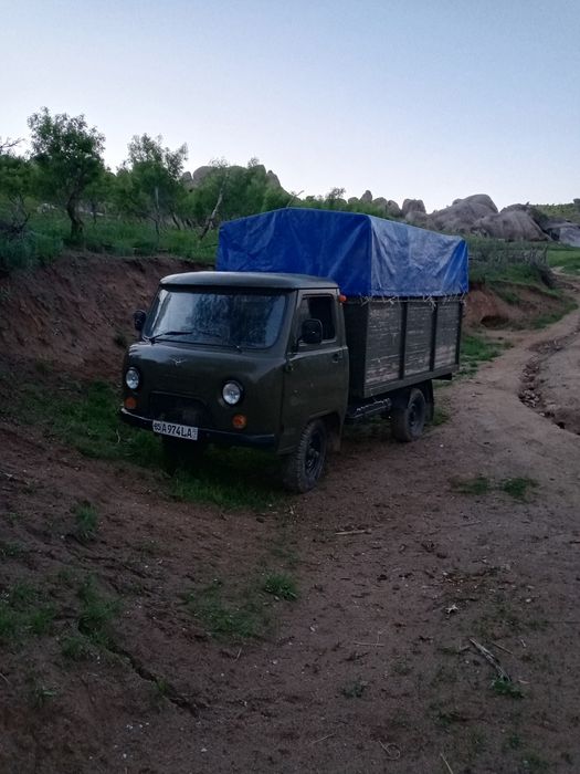 Uvazik bortavay sotiladi