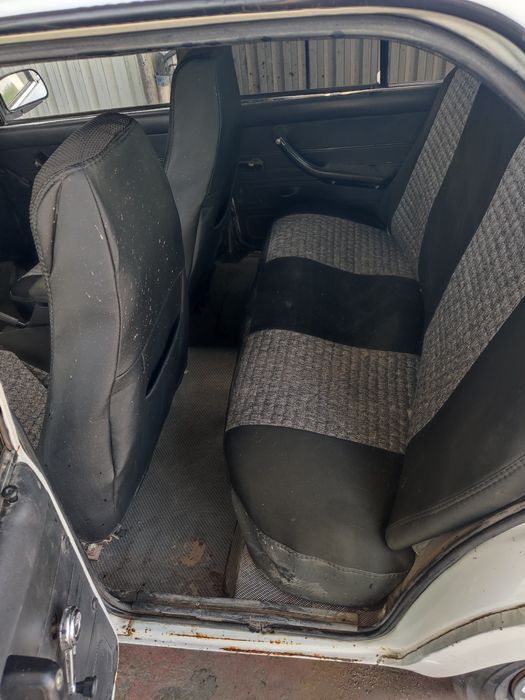 Vaz 2107 satiladi yili 2005
