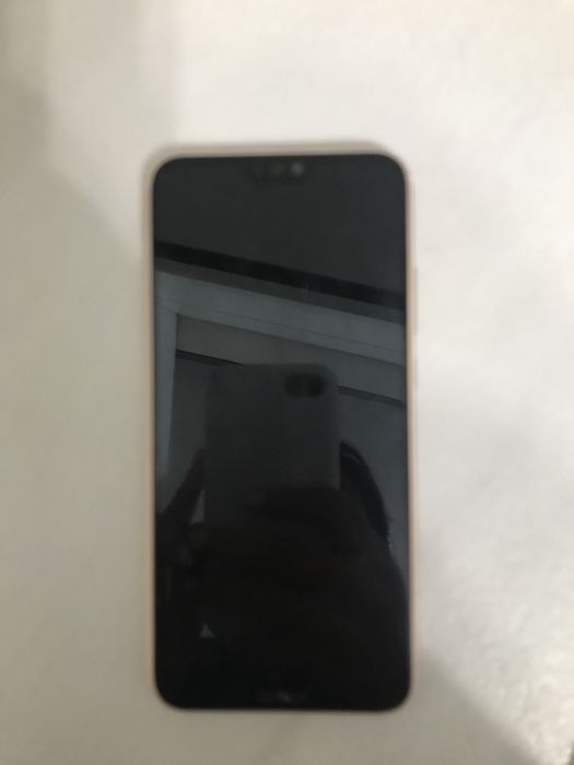 Продам телефон Huawei P20 lite