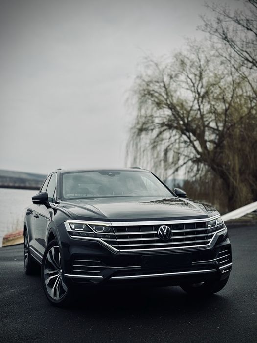 VW Touareg 3.0 2019 Euro 6 Full
