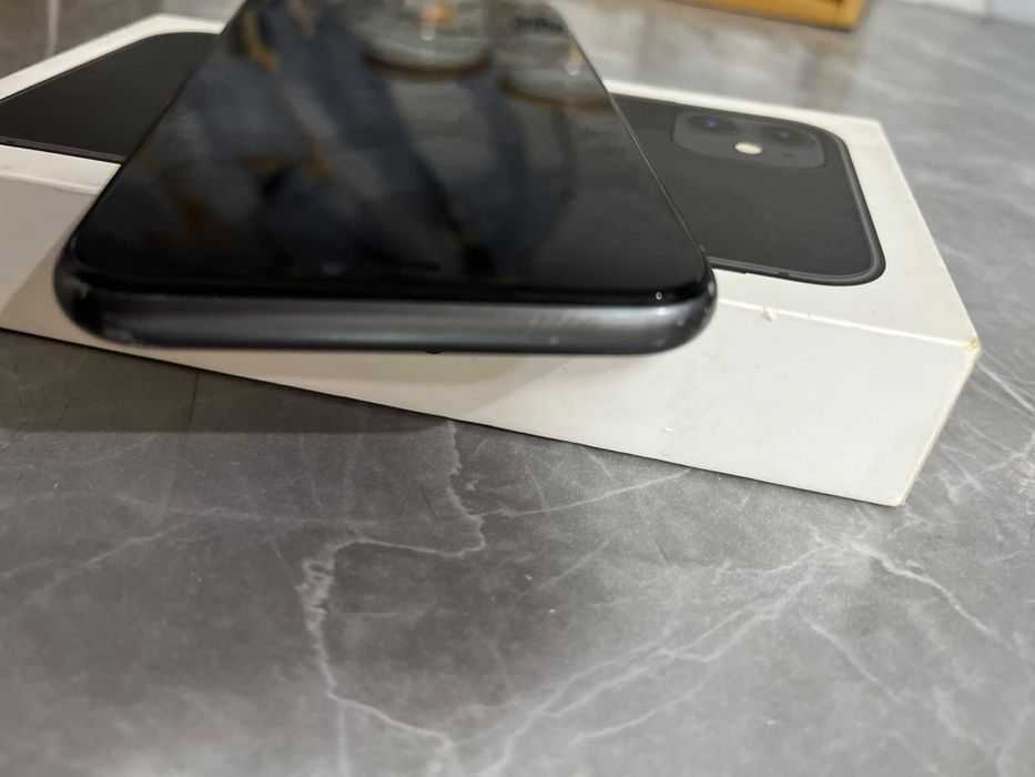 Продам iphone 11 128gb