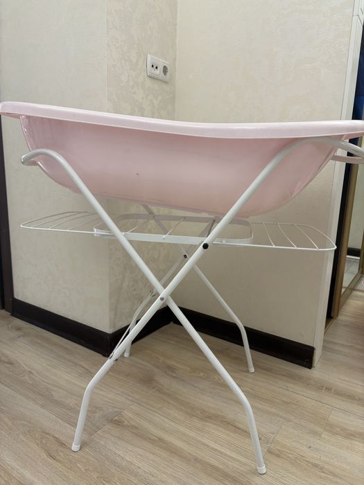 Ванна с подставкой детская