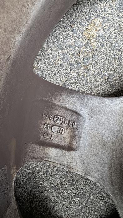 Лети Джанти 16” 5х114,3 зимни гуми Hankook