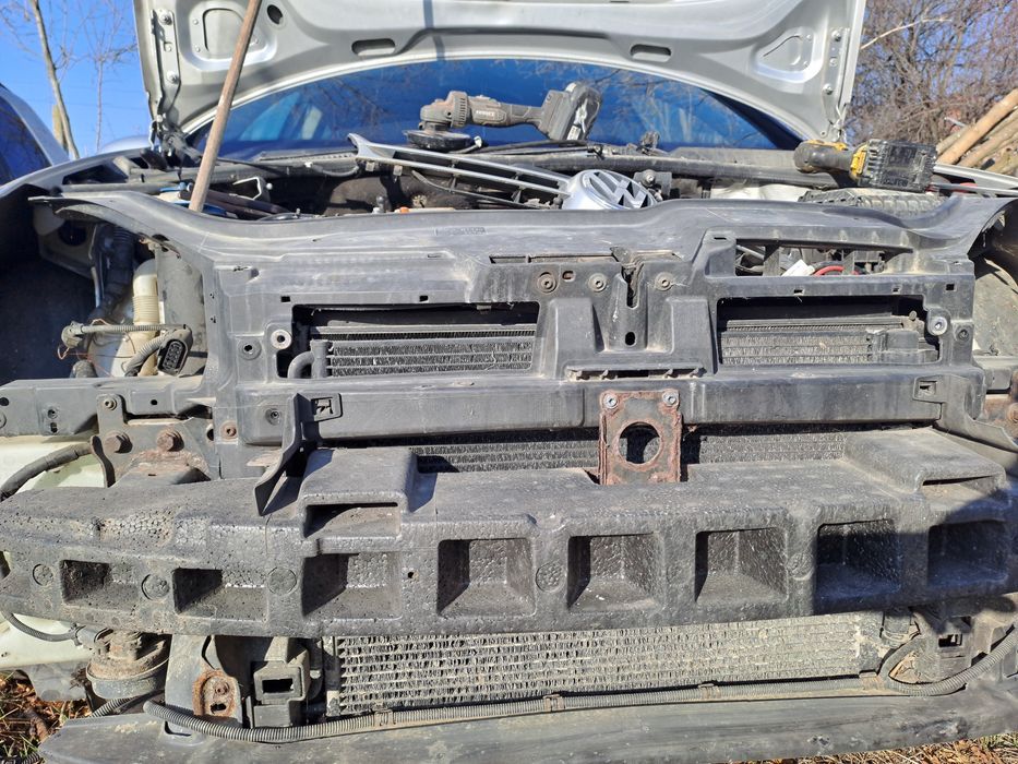 Trager/radiator vw golf 5