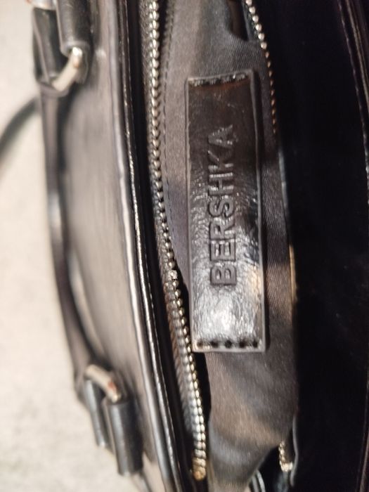 Чисто нова чанта Bershka