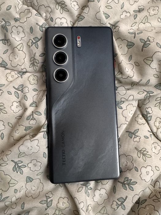 Tecno camon 40pro 5G