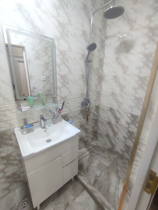 Arthouse navastroyka  4 xona 128kv +terasa 40kv