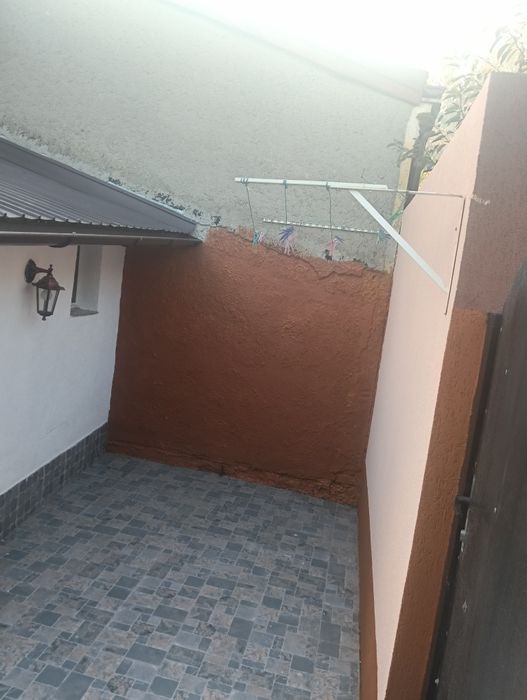 Inchiriez casa cartier islaz