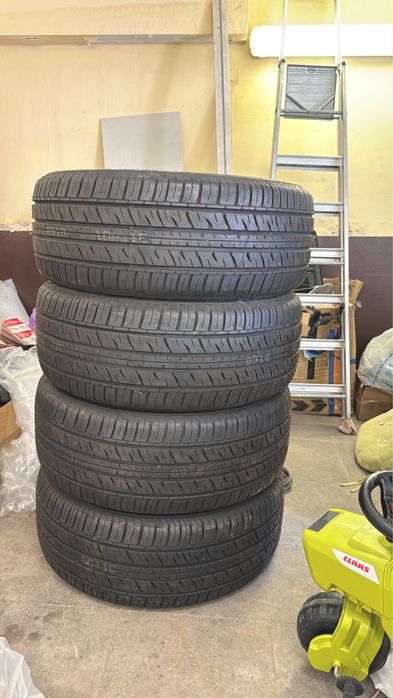 Шины Dunlop Grandtrek PT 3А