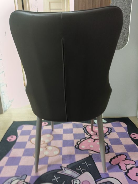 Продам 3 стула на кухню