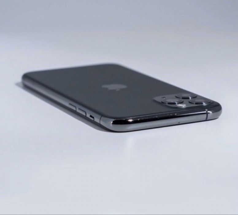 iPhone 11 Pro. АКБ 100%
