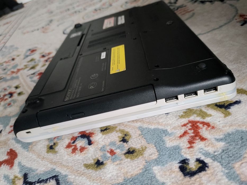 Продам ноутбук Sony VAIO.
Бренд VAIO впервые