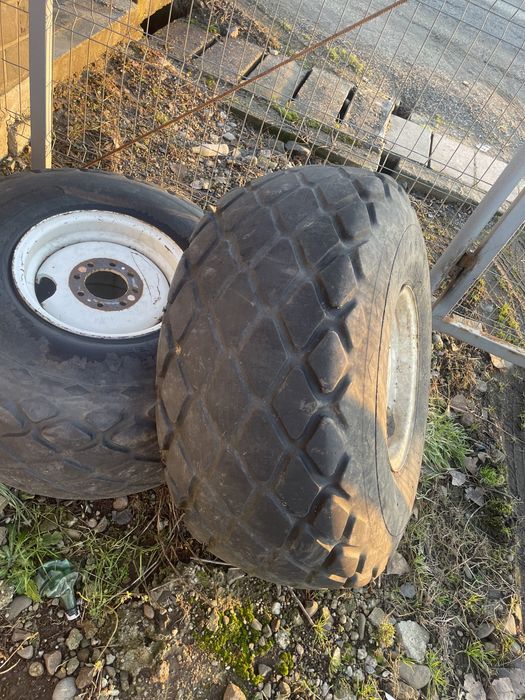 Roti utilaje tractor sau remorca , 18,4 r16