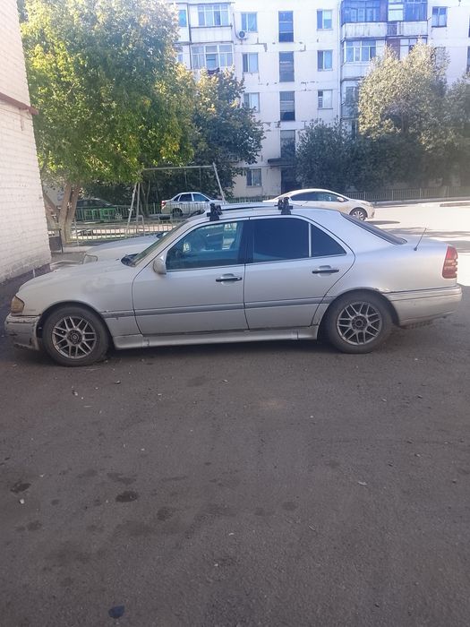 Продам Мерс 1994