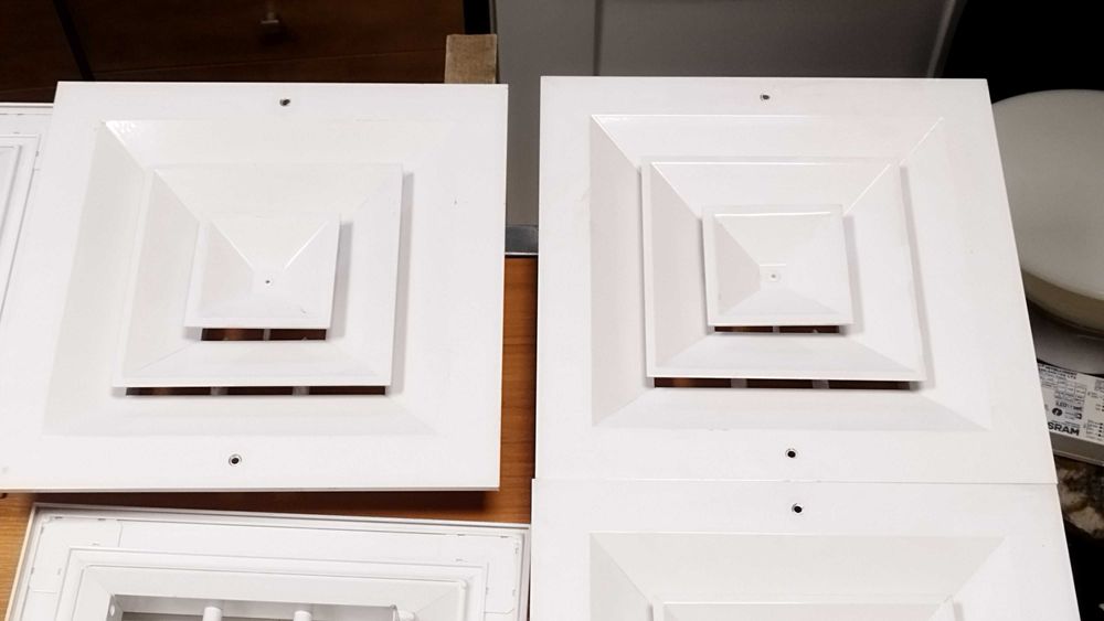 Таванна решетка - Алуминиев дифузор за въздуховоди 30/30см 4бр