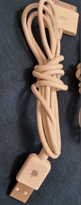 cablu date iphone   2 3 4 ipod ipad 32 pini