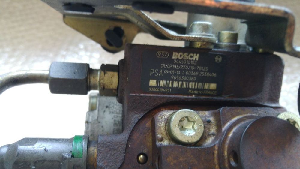 pompa injectie 1.6 dci 1.6 hdi 1.6 multijet 1.6 d  0445010102 9656300380