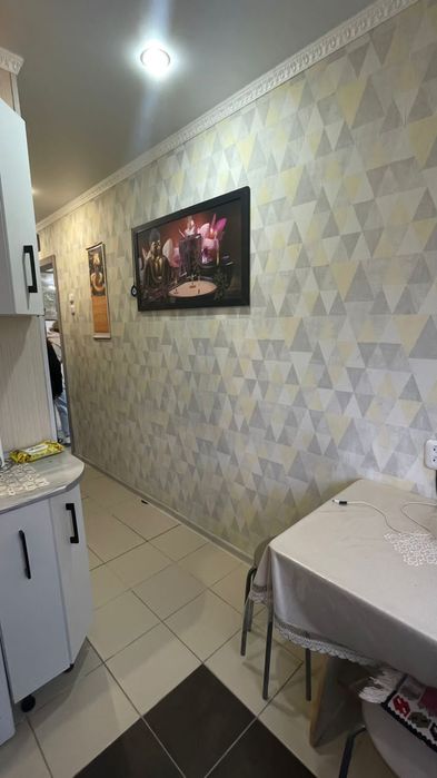 Продаётся 2 комн р  Детская больница