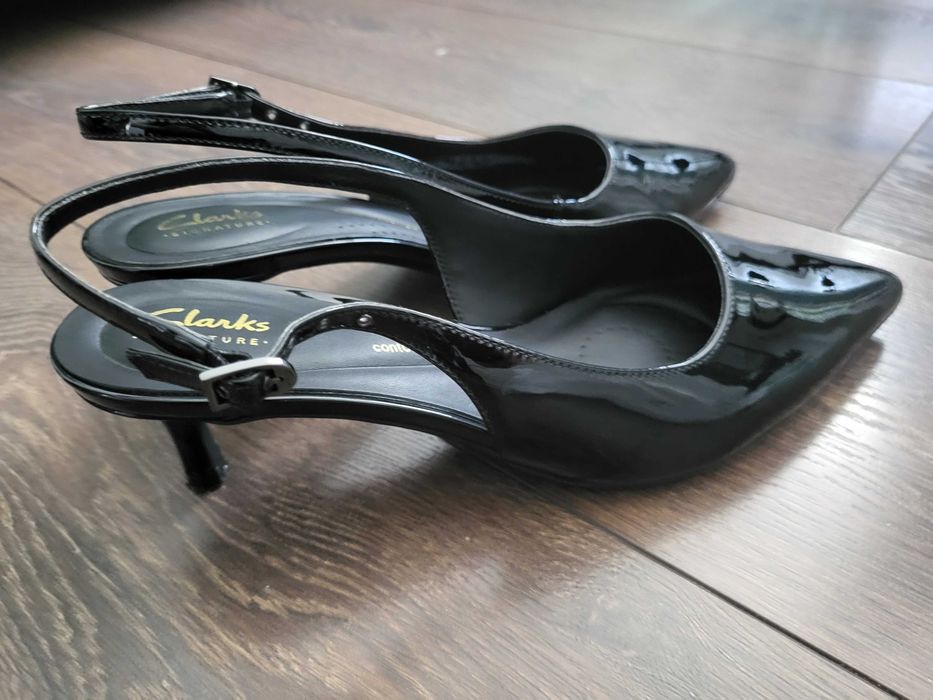 Pantofi de piele naturala Clarks
