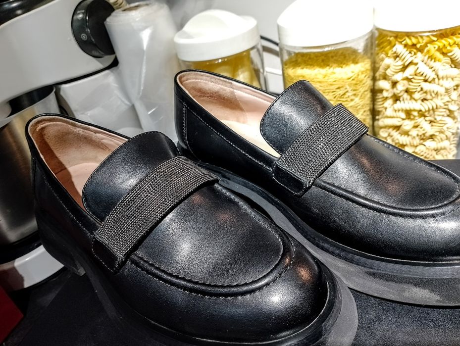 Продам женские лоферы