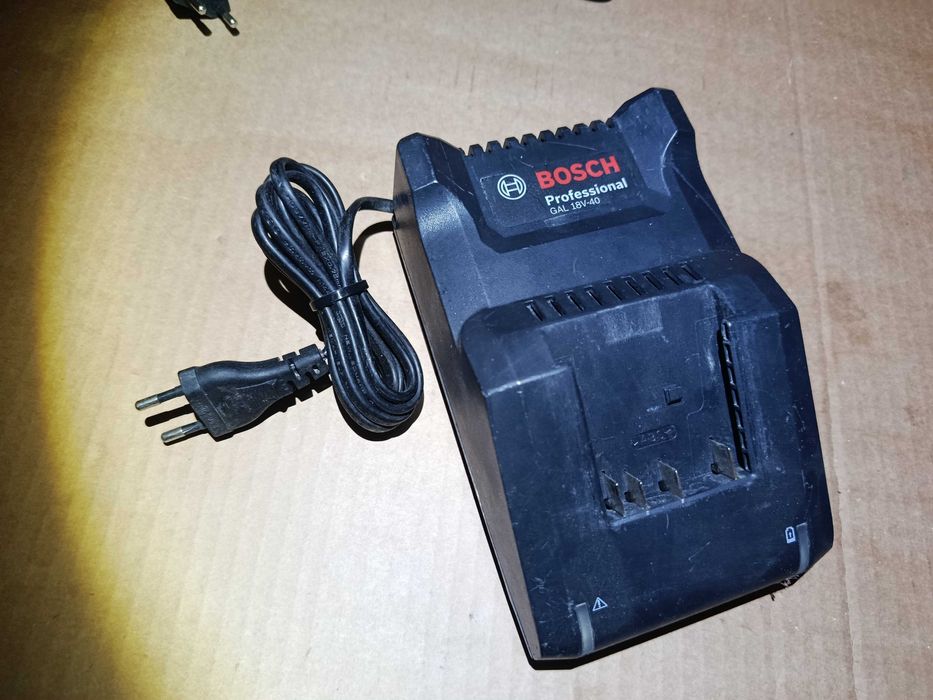 BOSCH GAL1840CV GAL1880CV charger incarcator sursa baterie 14.4V 18V