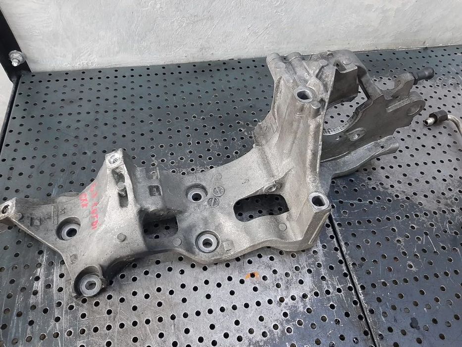 suport rola accesorii 1.6 tdi seat leon 5f1 vw  golf 7 skoda octavia 3 audi a3 8v 04l903143d