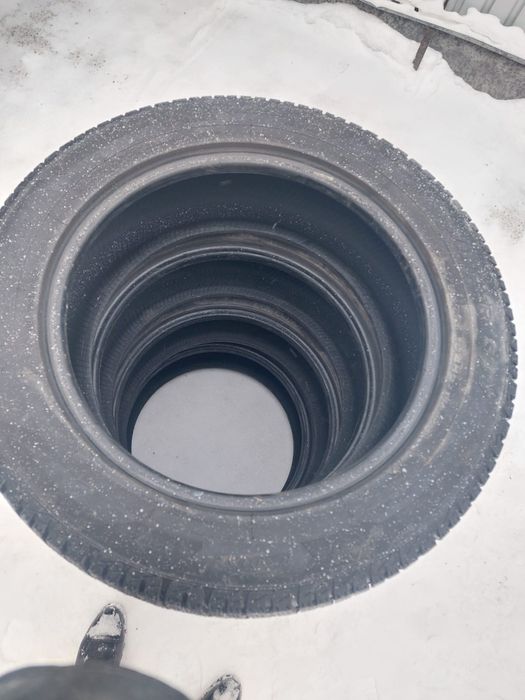 Придам 4 резины в отличном состоянии