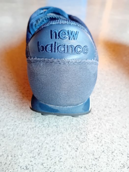 Маратонки New Balance