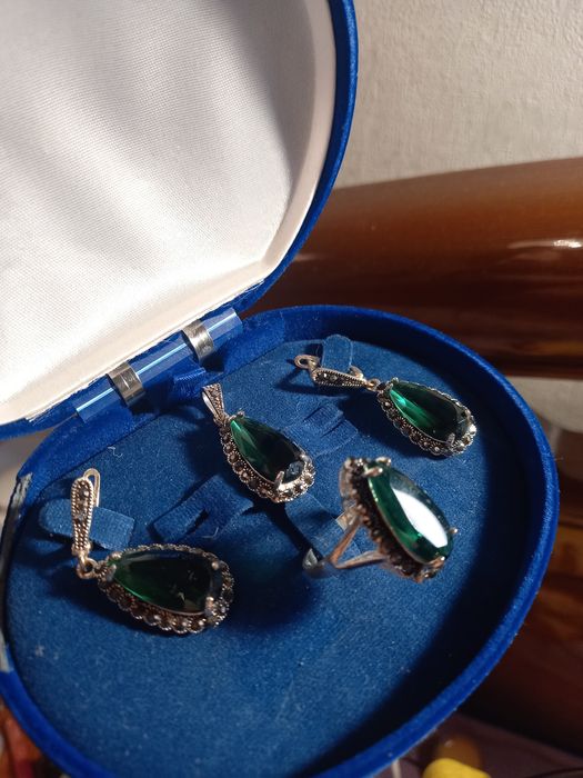 Продам набор новый