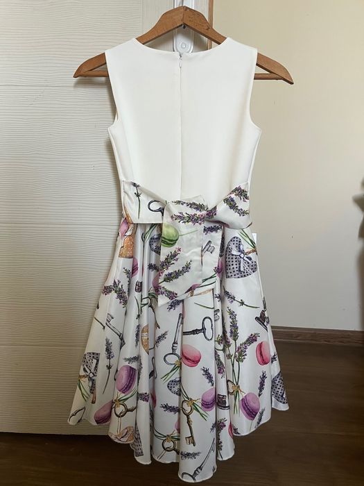 Детска рокля 7-8 год