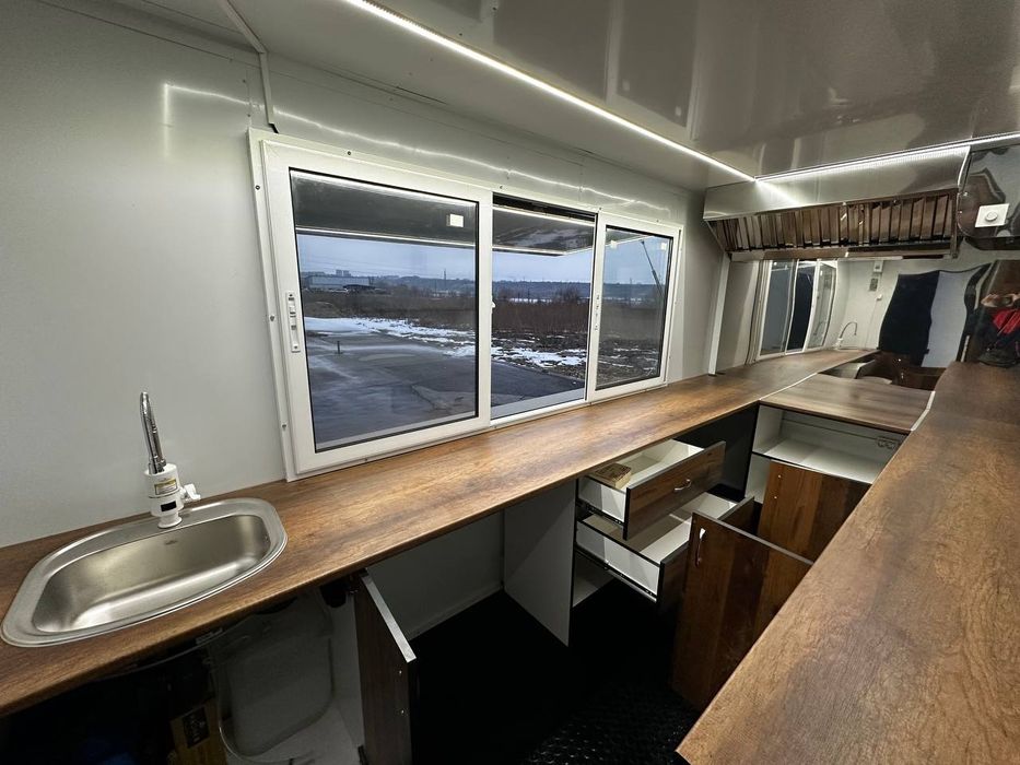 Каравана за бързо хранене (търговска каравана)