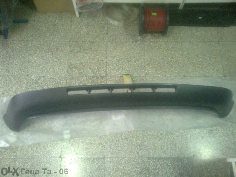 Golf 4 / Голф 4 Спойлер Предна Броня