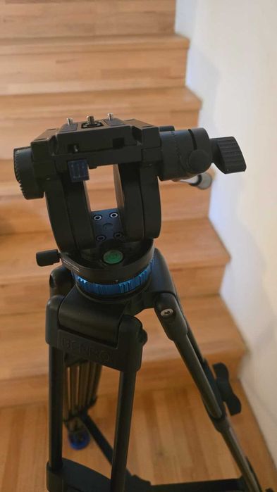 Trepied video profesional Benro KH26P cu cap fluid + husă