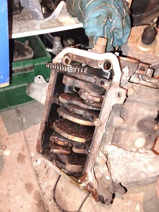 Продам запчасти на Ауди А6 С5 v-2.8